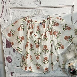 Old Navy Cream Ruffled Floral Blouse with Bat Wing sleeves Tie Front 100% Cotton